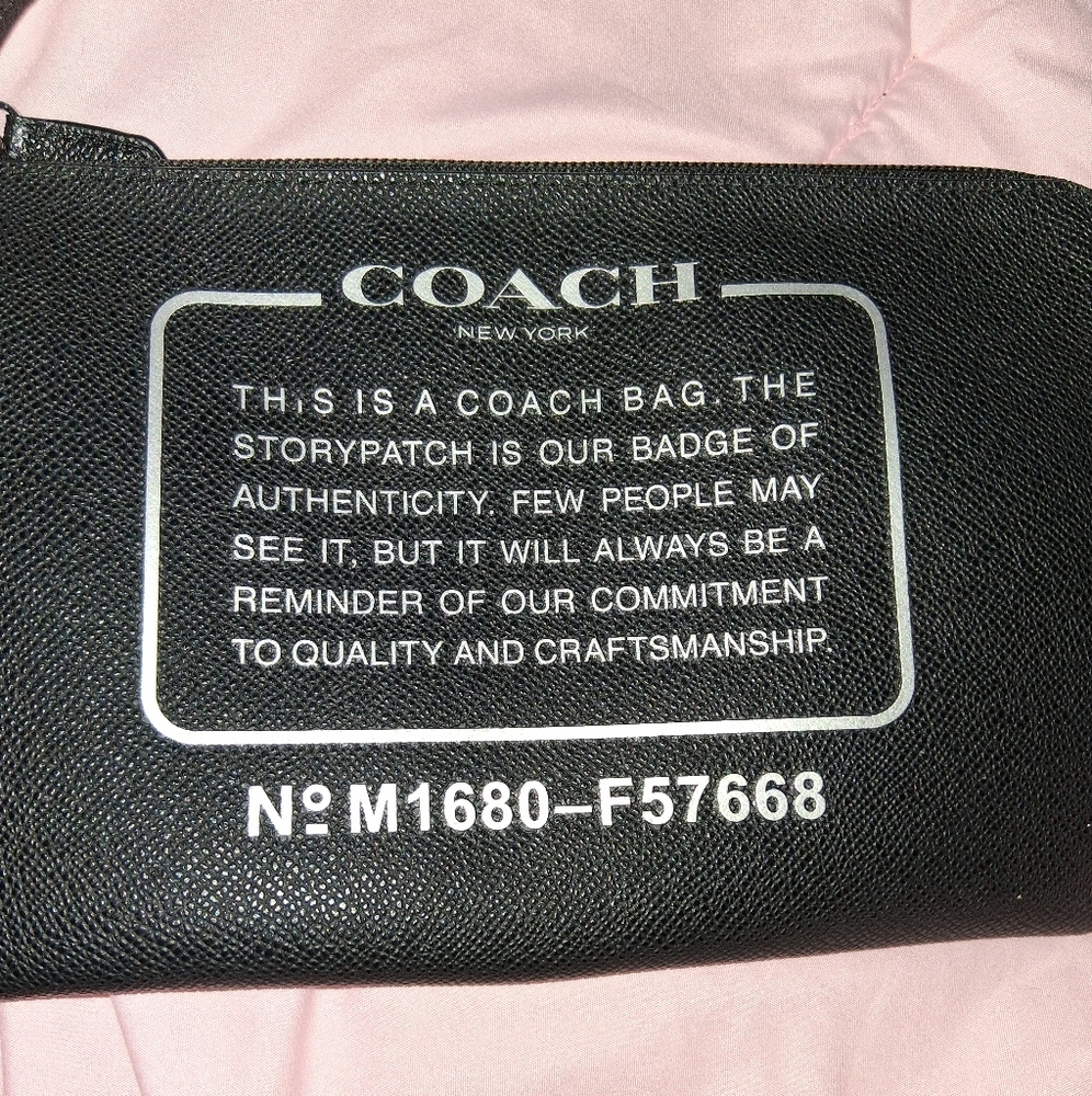 Authentic Coach Black Wristlet Clutch EUC